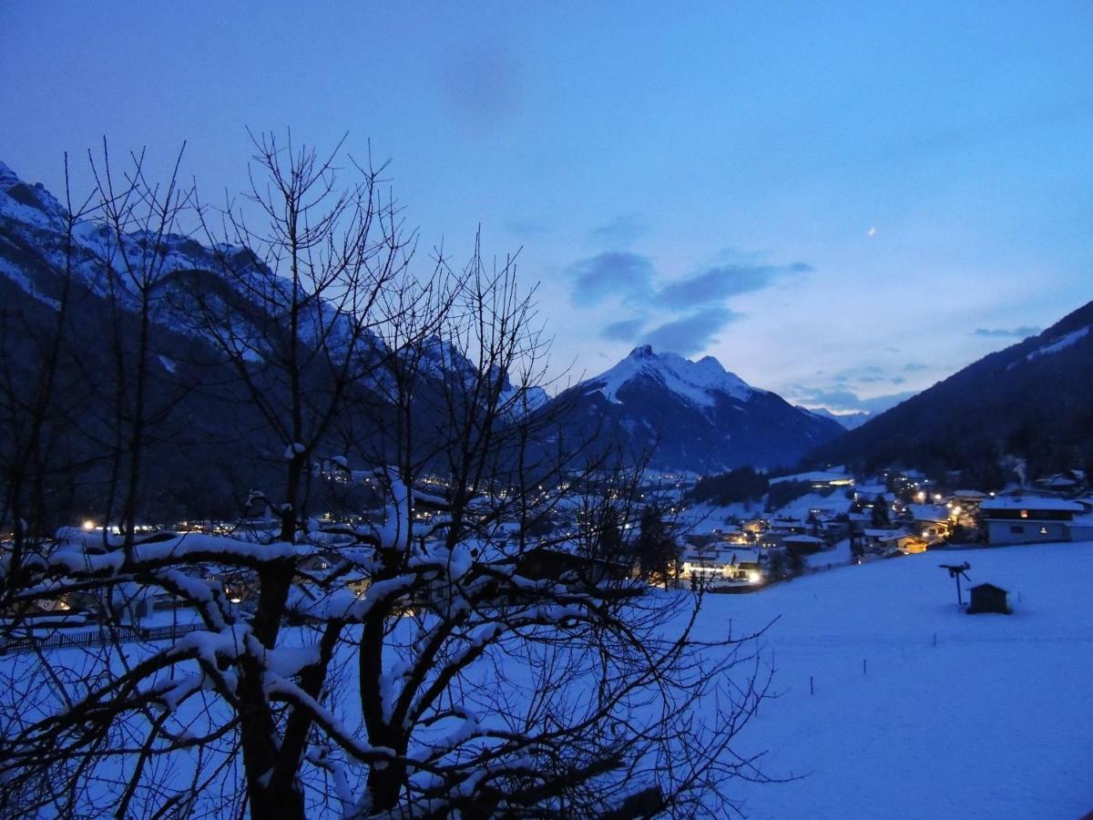 Buttererhof-Apartments Fulpmes Esterno foto